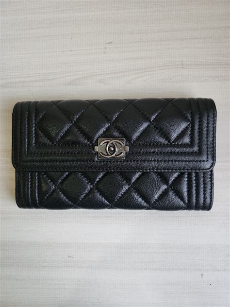 chanel leboy wallet